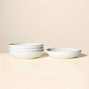 Hearth & Hand Magnolia 4pk 25oz Scalloped Edge Stoneware Pasta/Grain Bowl Cream